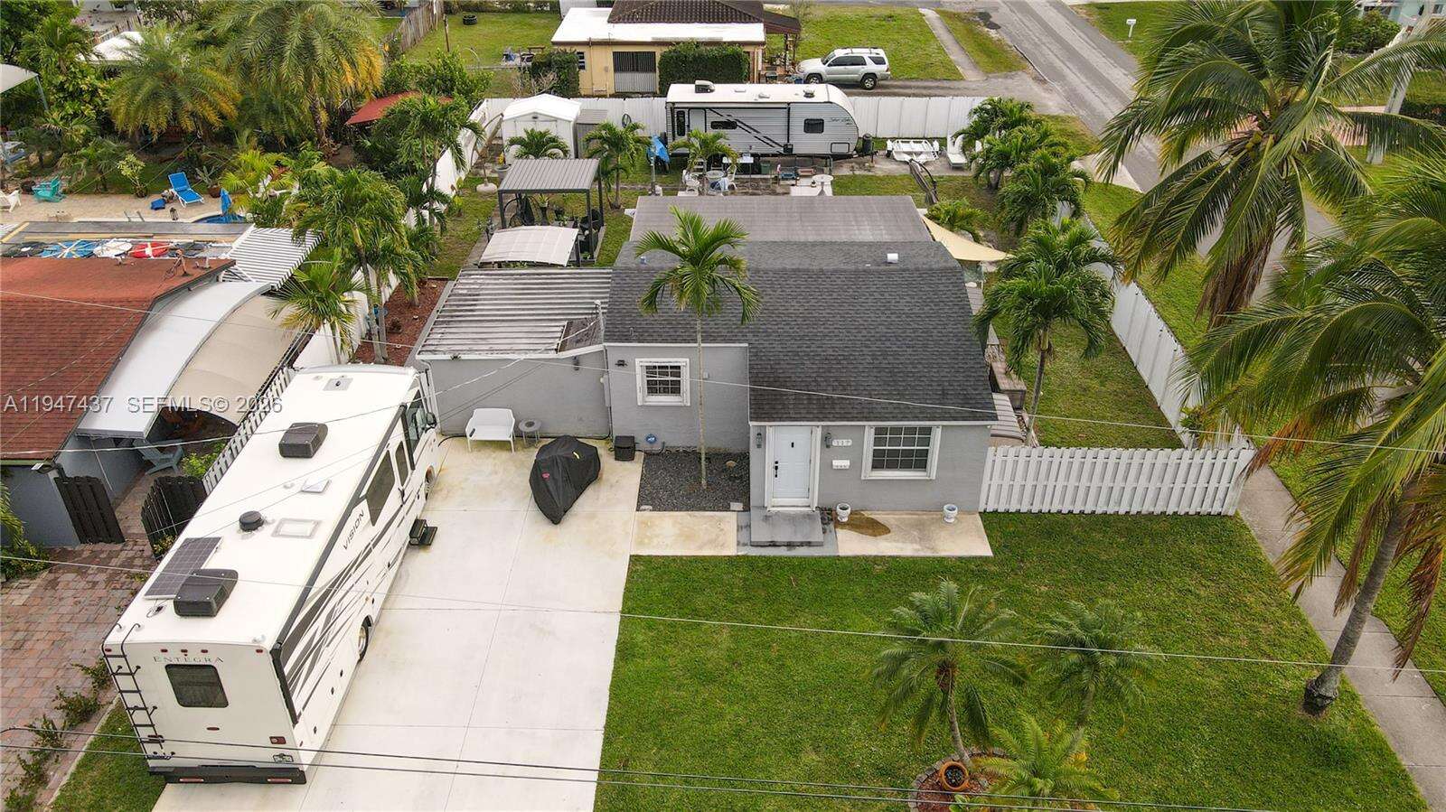 117 6th St, Hallandale Beach, FL 33009 | Picture 29