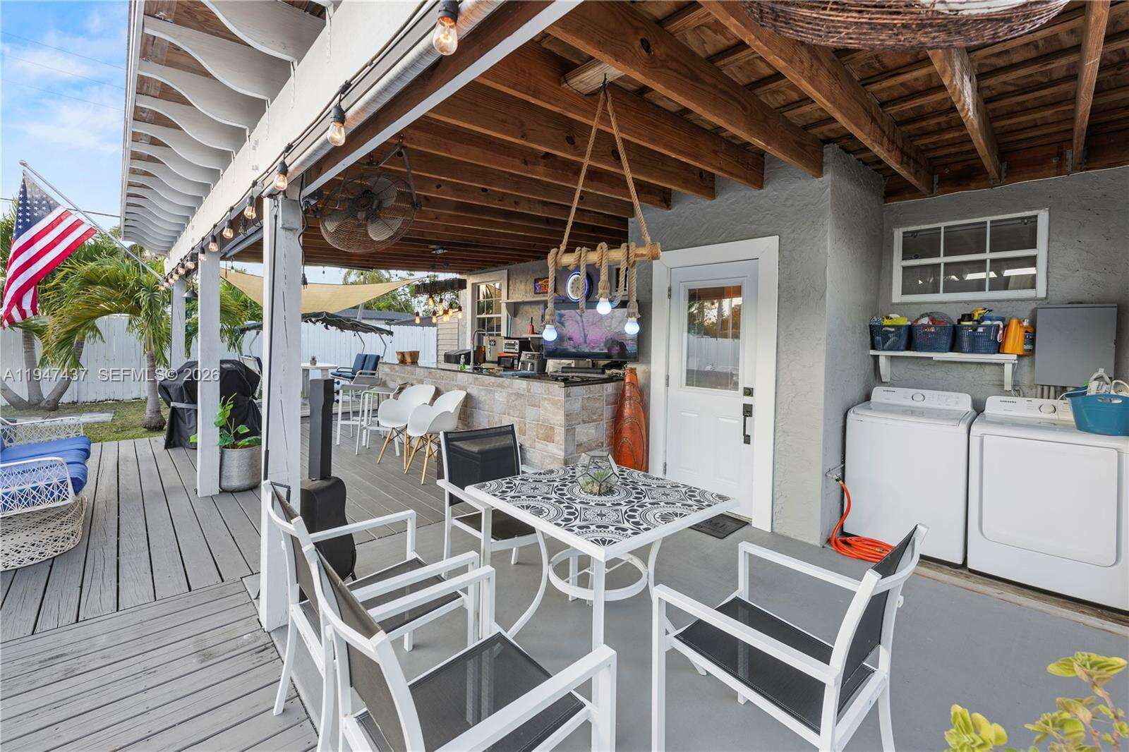 117 6th St, Hallandale Beach, FL 33009 | Picture 6