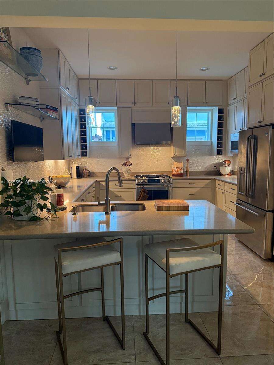 918 17th Way, Fort Lauderdale, FL 33304 | Picture 9