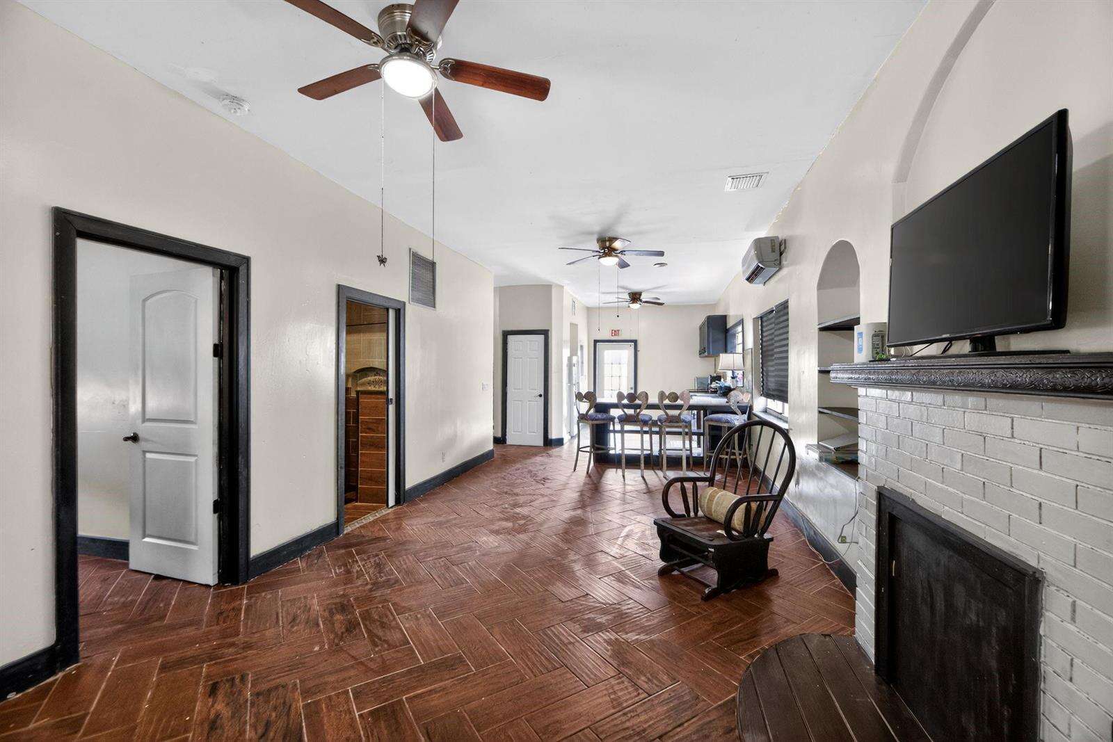 1934 Washington, Hollywood, FL 33020 - For Sale photo 13
