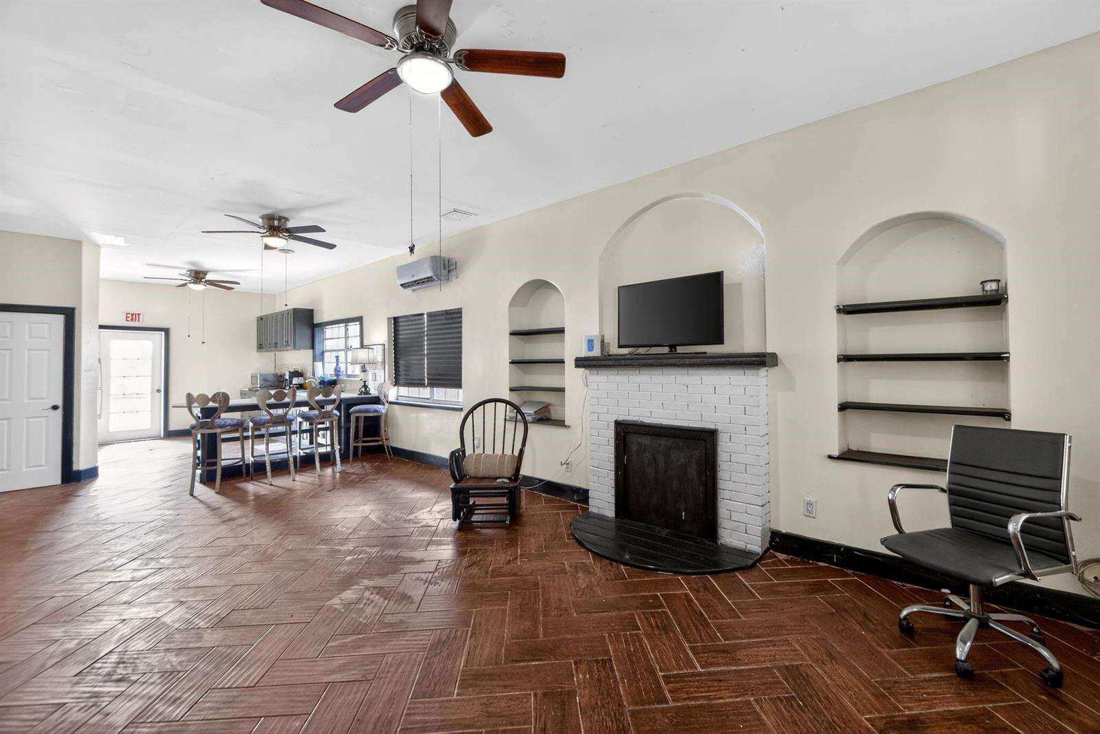 1934 Washington, Hollywood, FL 33020 - For Sale photo 15