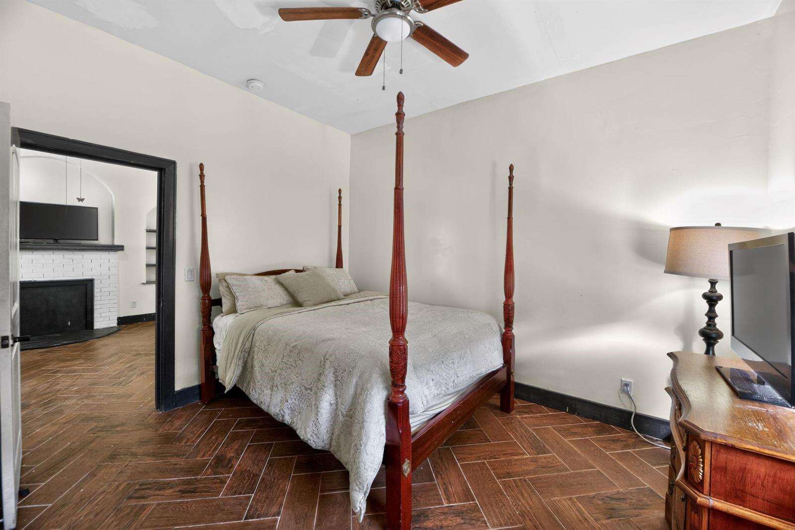 1934 Washington, Hollywood, FL 33020 - For Sale photo 18
