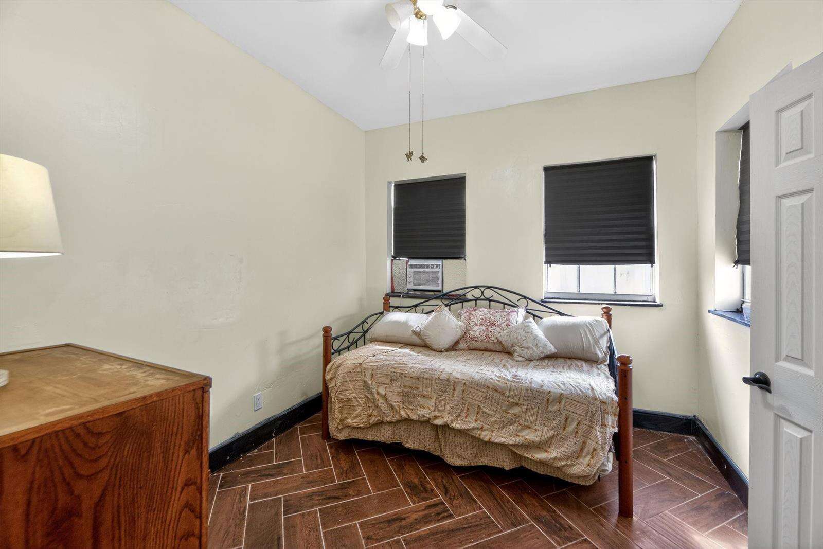 1934 Washington, Hollywood, FL 33020 - For Sale photo 20