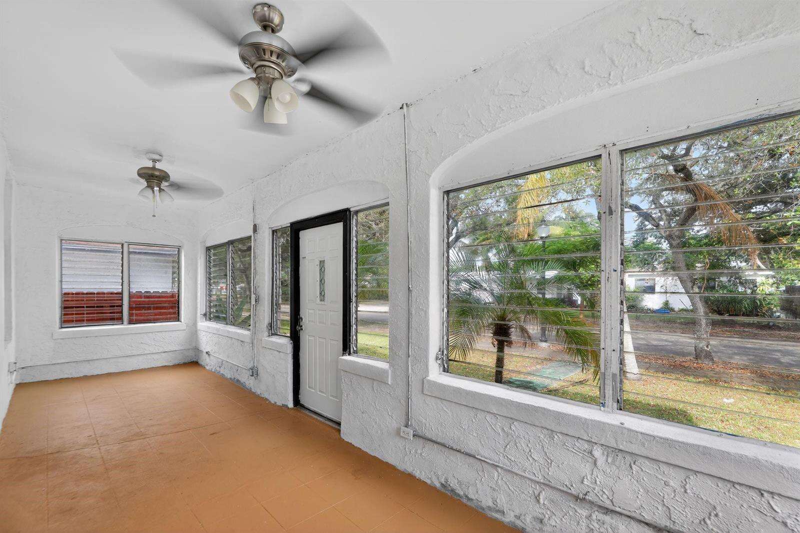 1934 Washington, Hollywood, FL 33020 - For Sale photo 29
