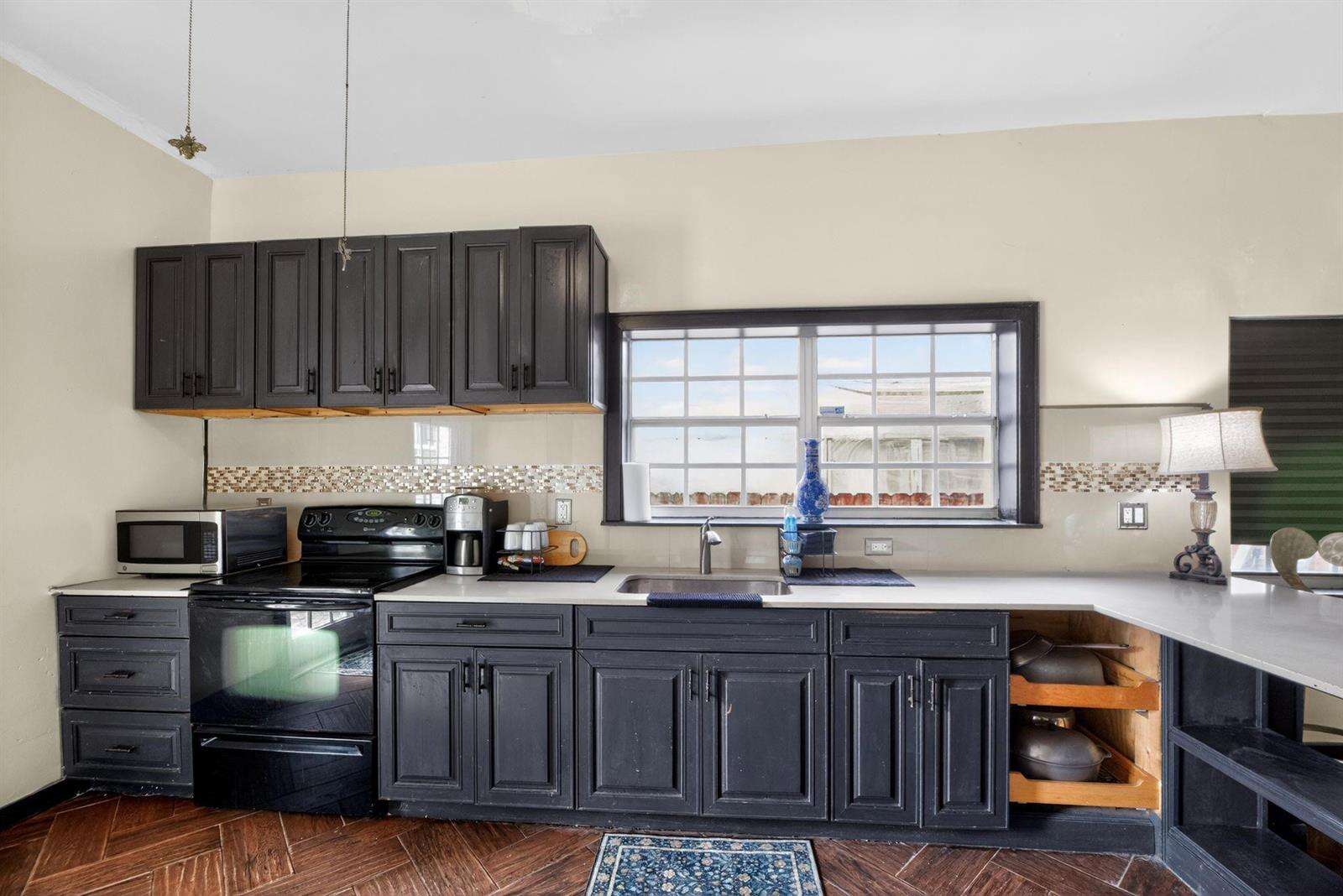 1934 Washington, Hollywood, FL 33020 - For Sale photo 6
