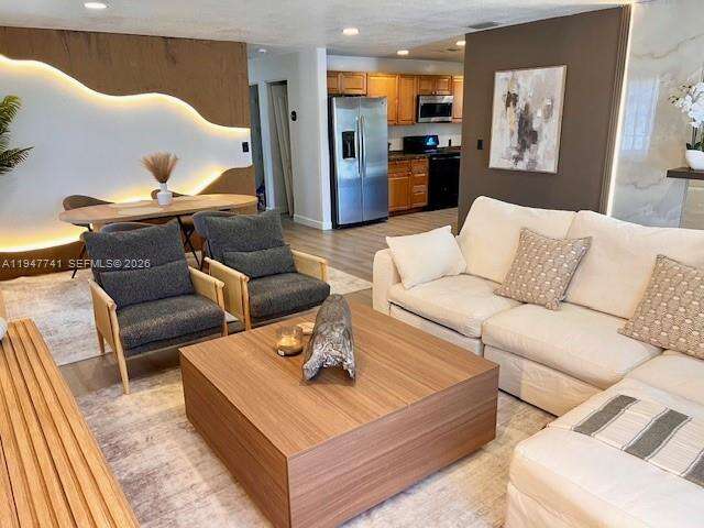 601 10th St, Hallandale Beach, FL 33009 | Picture 1