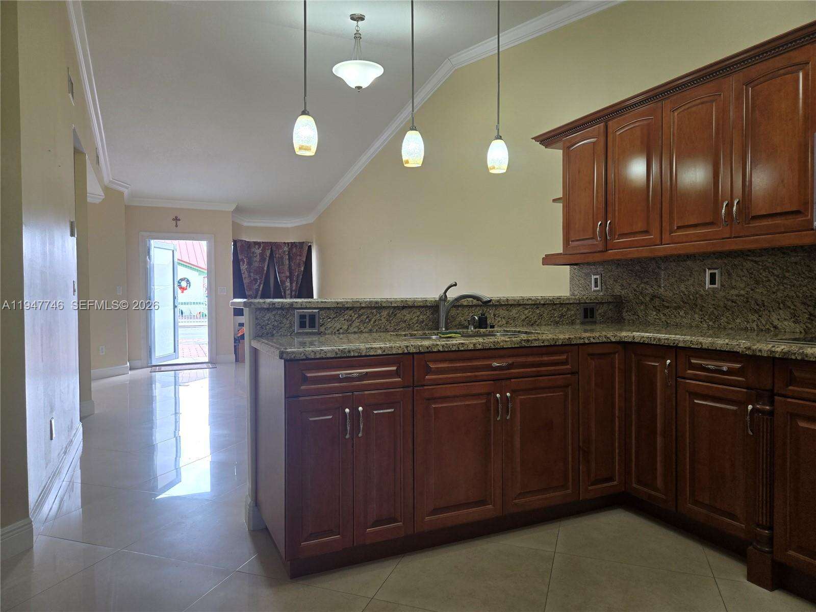 2749 73rd Pl, Hialeah, FL 33016 | Picture 6