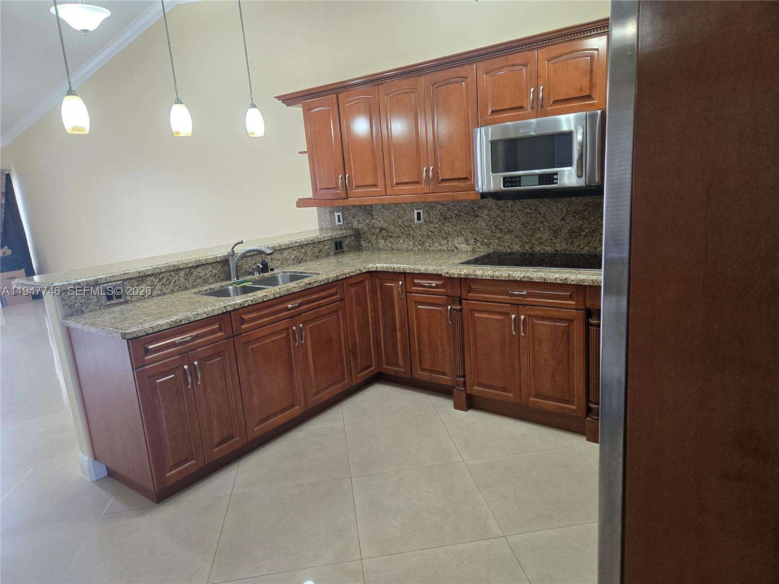2749 73rd Pl, Hialeah, FL 33016 | Picture 9