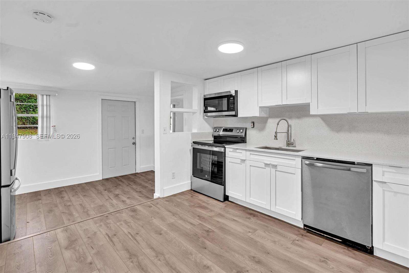 2636 29th Ct, Miami, FL 33133 | Picture 15