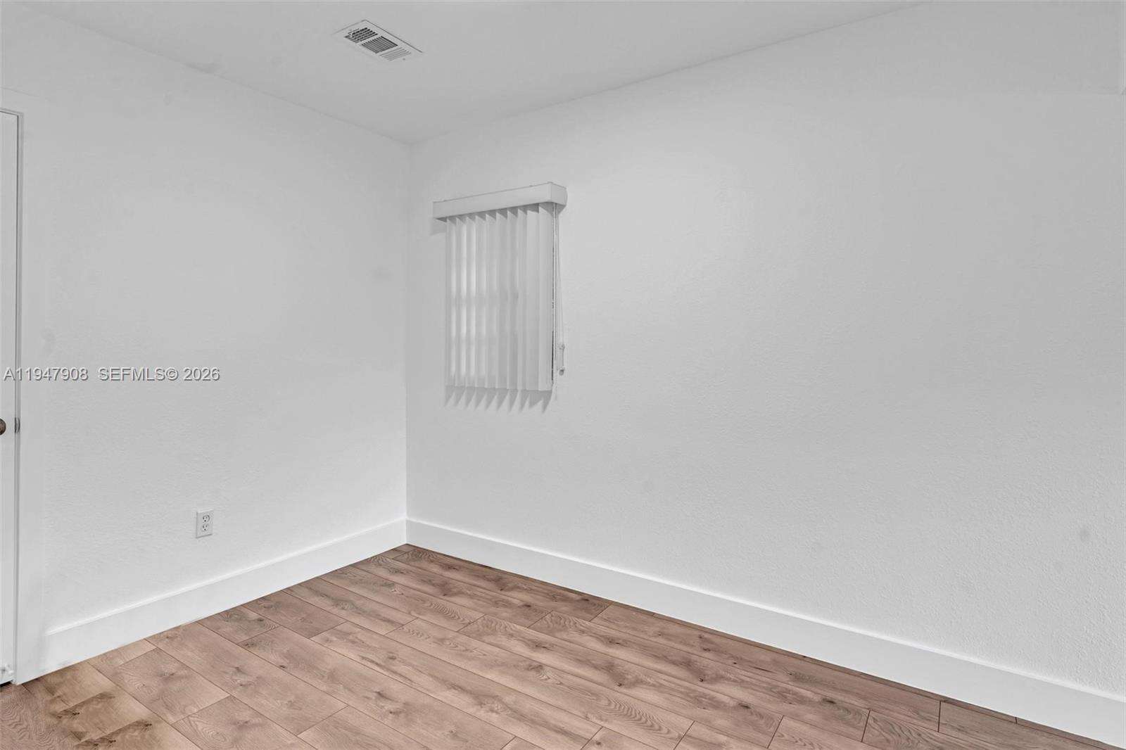 2636 29th Ct, Miami, FL 33133 | Picture 6