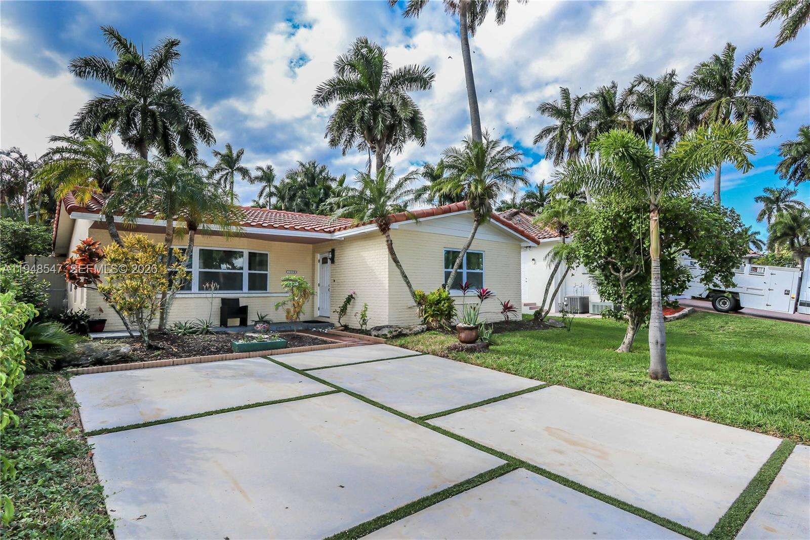 1308 Hollywood Blvd, Hollywood, FL 33019 | Picture 1