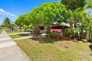 21321 25th Ct, Miami, FL 33180 | Picture 42