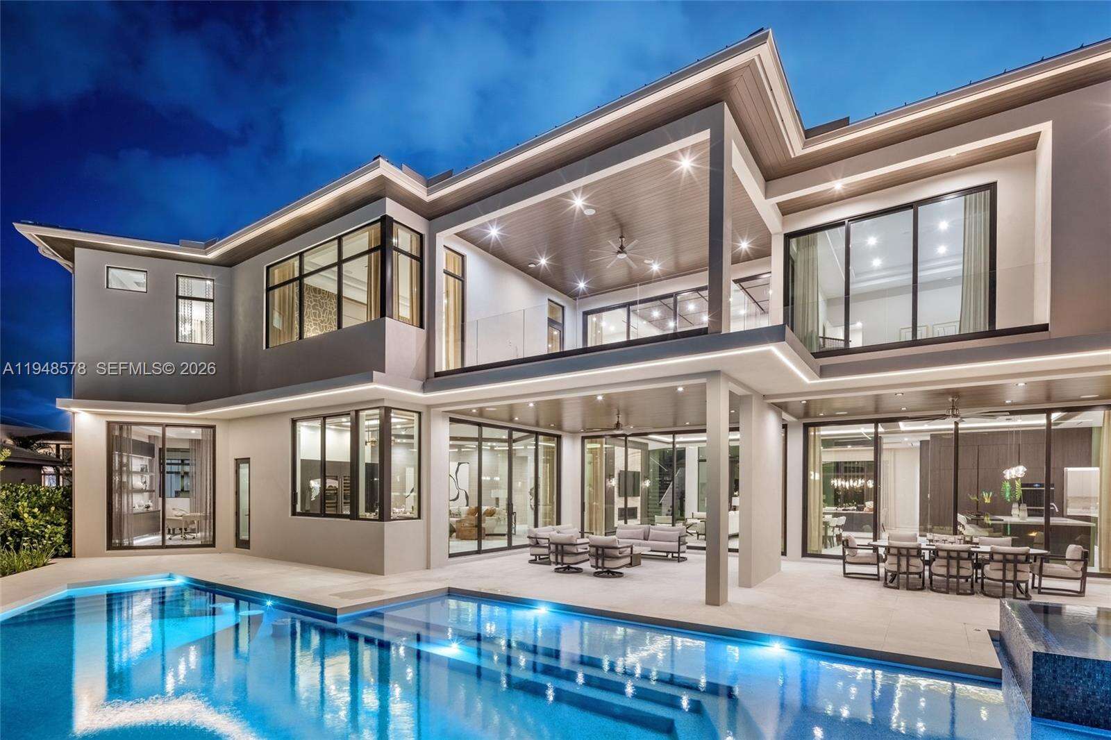 51 Isla Bahia Dr, Fort Lauderdale, FL 33316 | Picture 2