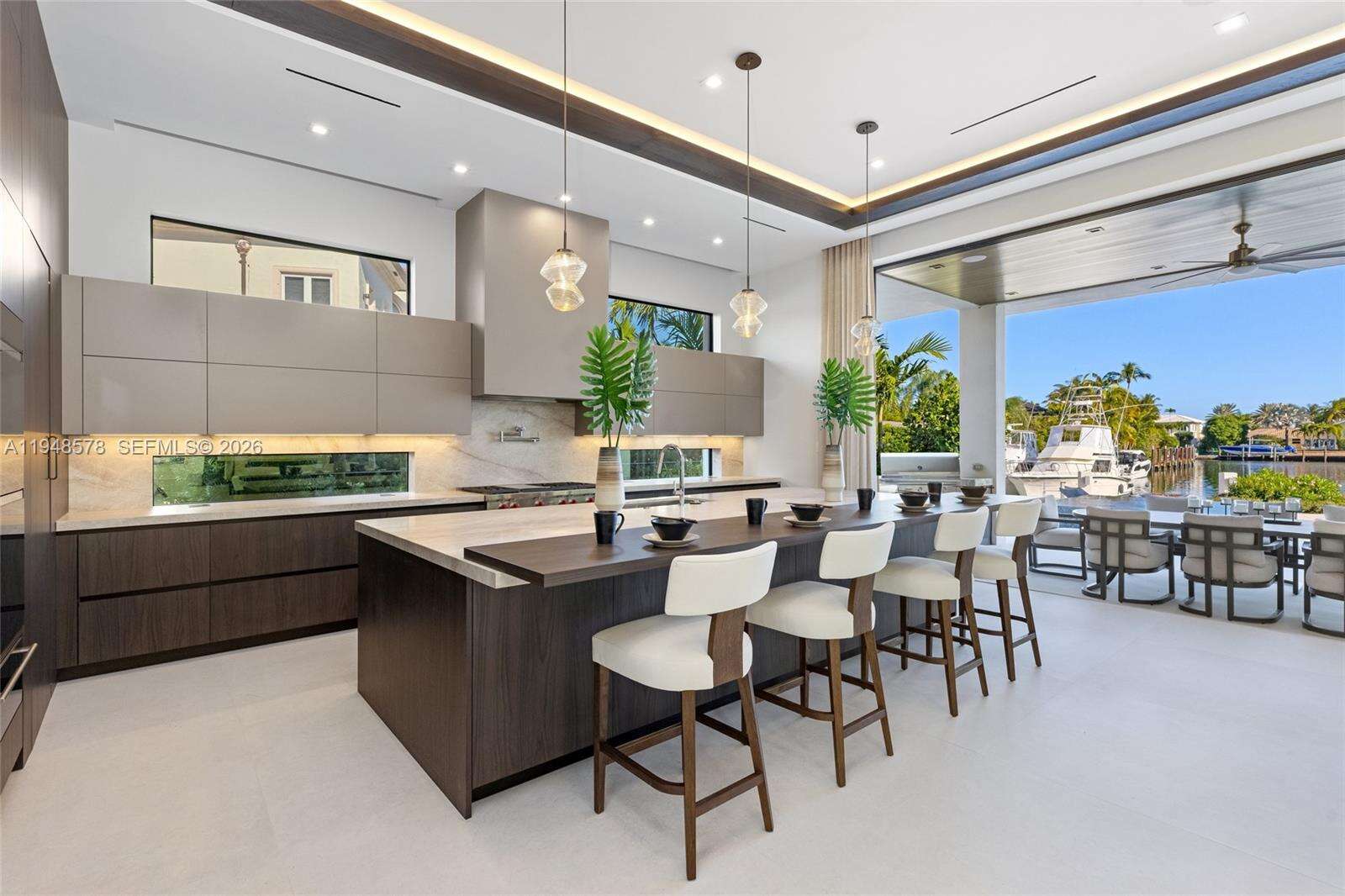 51 Isla Bahia Dr, Fort Lauderdale, FL 33316 | Picture 12