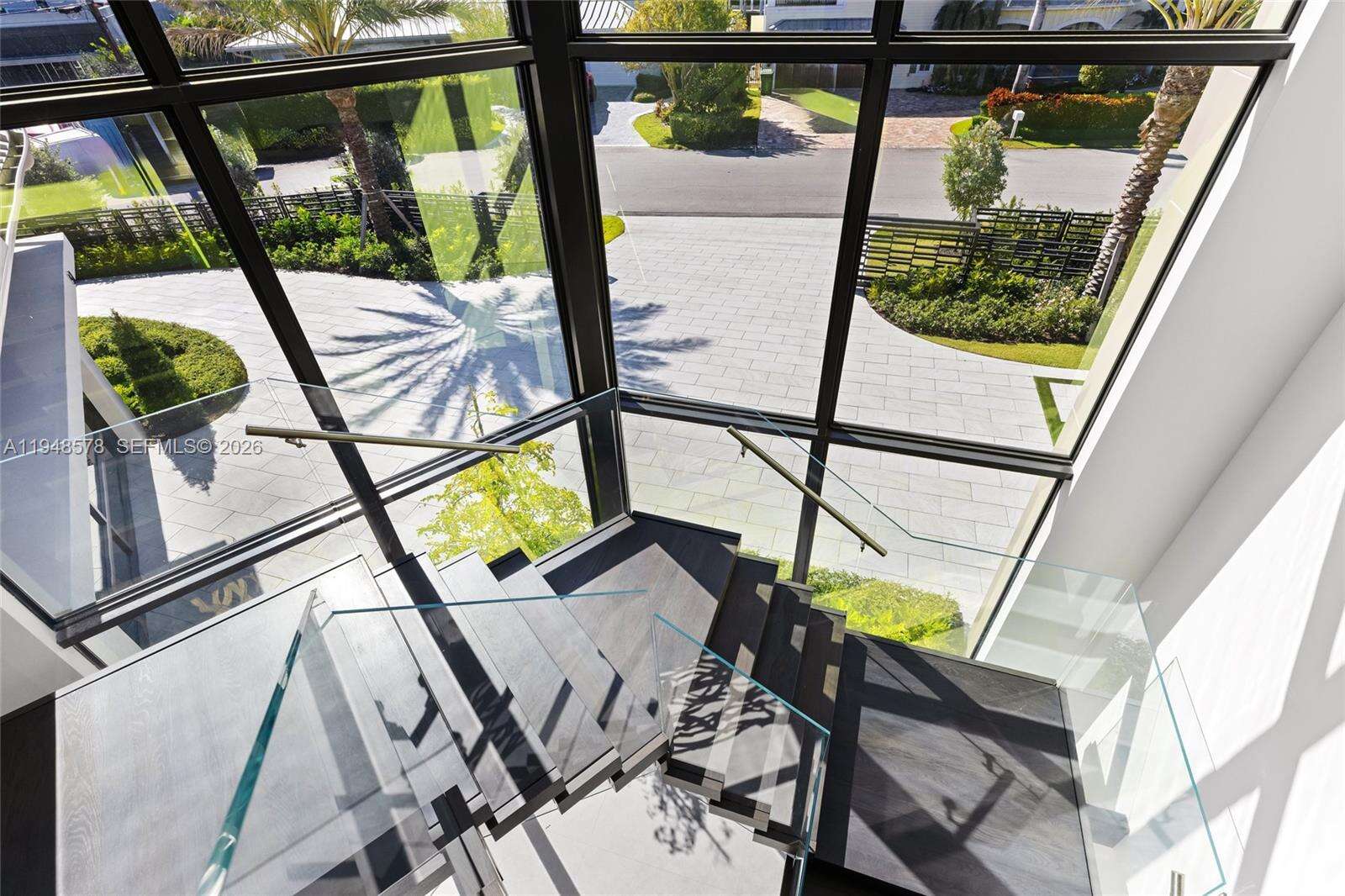 51 Isla Bahia Dr, Fort Lauderdale, FL 33316 | Picture 30