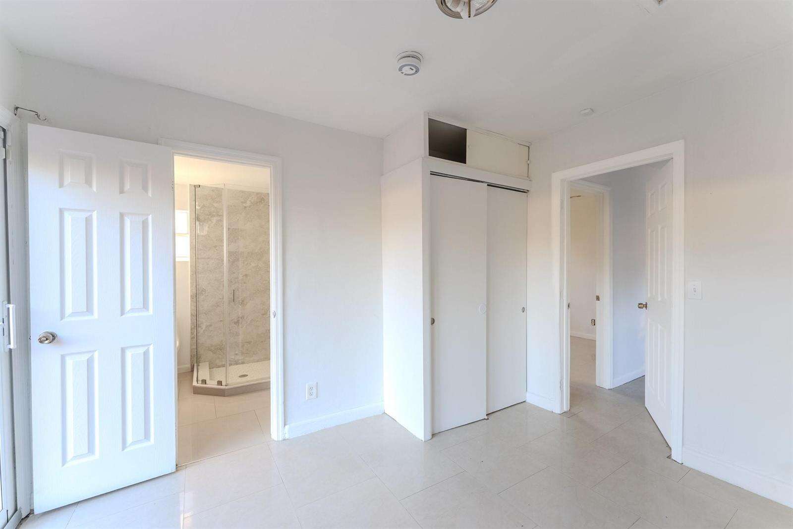 521 24th, Hollywood, FL 33020 - For Sale photo 17