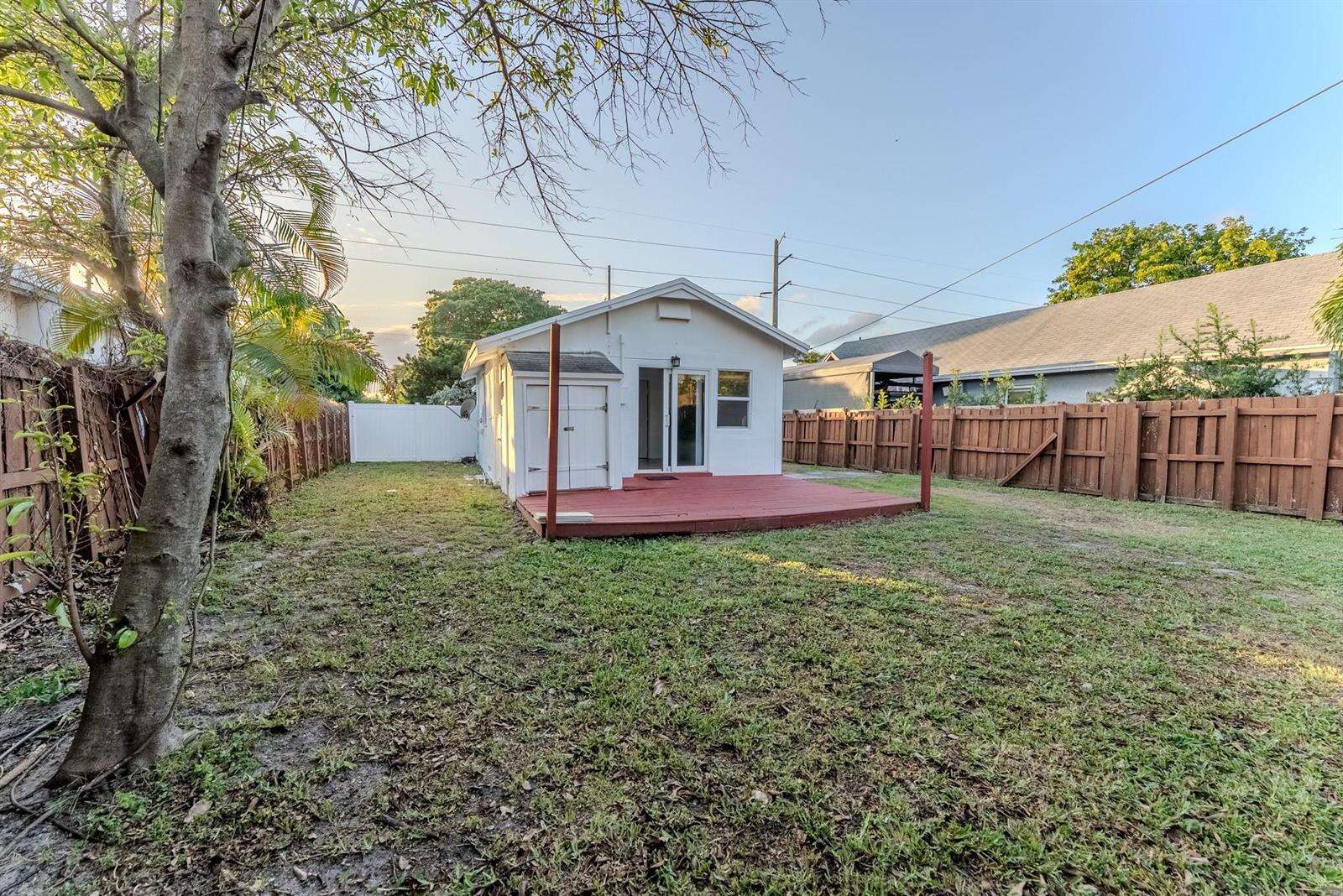 521 24th, Hollywood, FL 33020 - For Sale photo 5