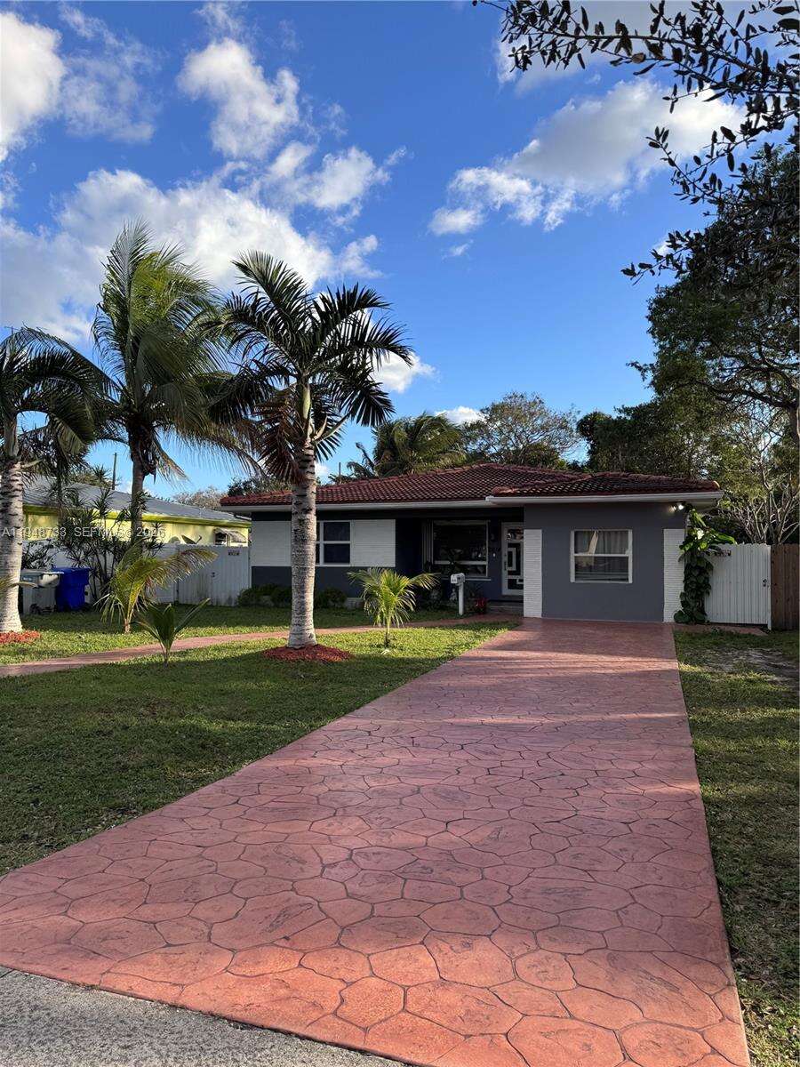 2614 Fillmore St, Hollywood, FL 33020 | Picture 2