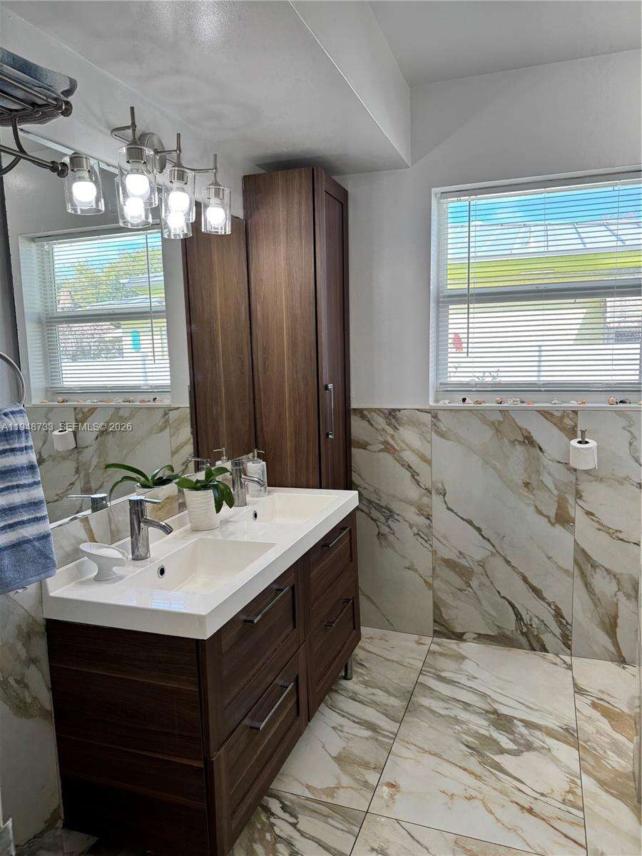 2614 Fillmore St, Hollywood, FL 33020 | Picture 19