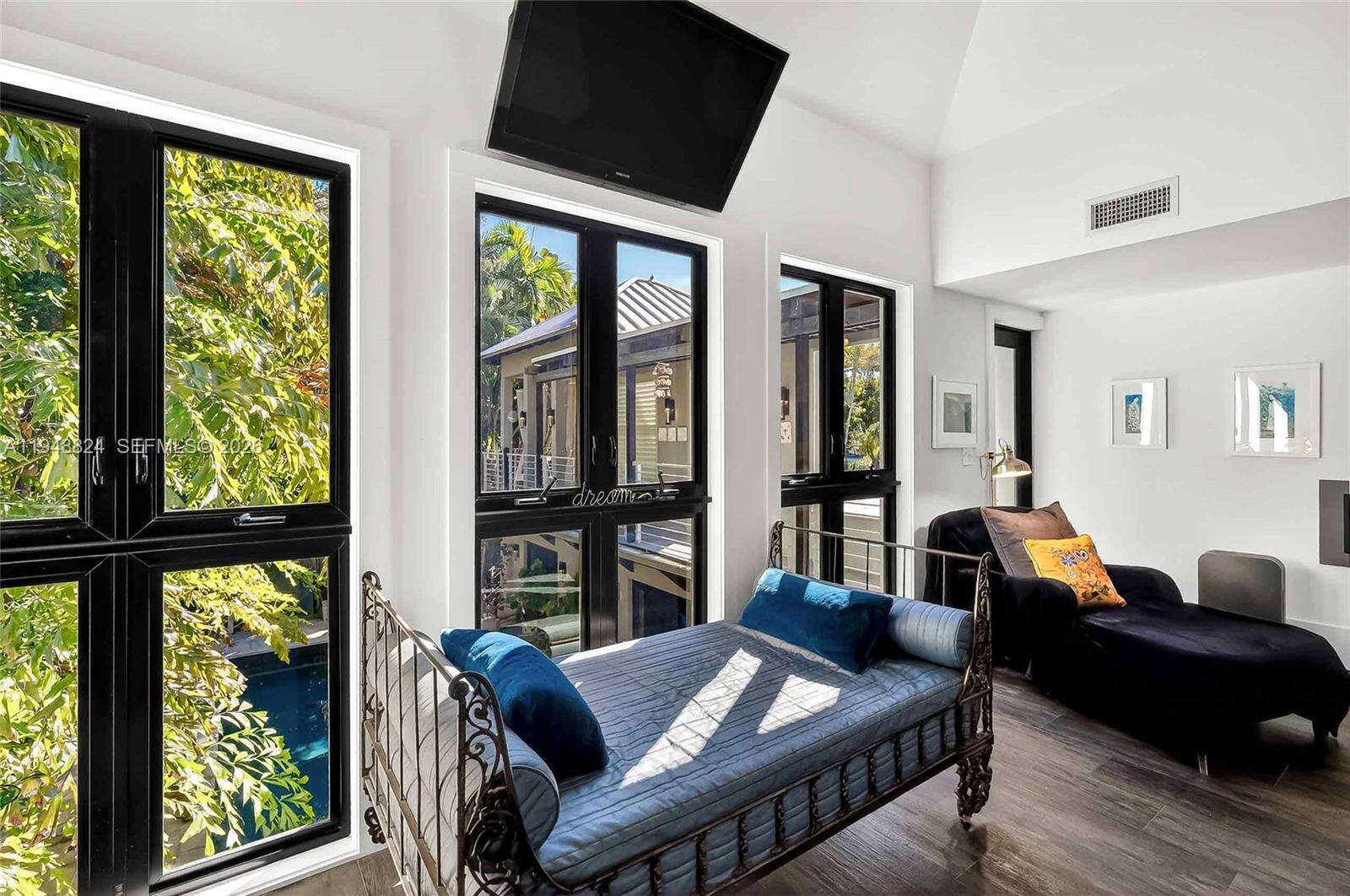 1680 Onaway Dr, Coconut Grove, FL 33133 | Picture 23