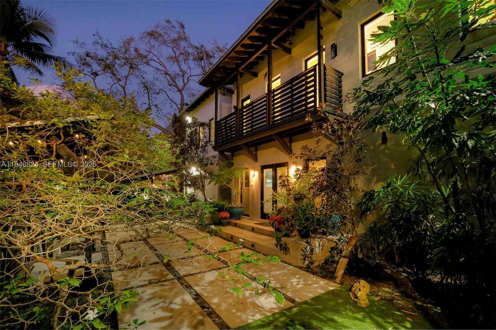 1680 Onaway Dr, Coconut Grove, FL 33133 | Picture 51