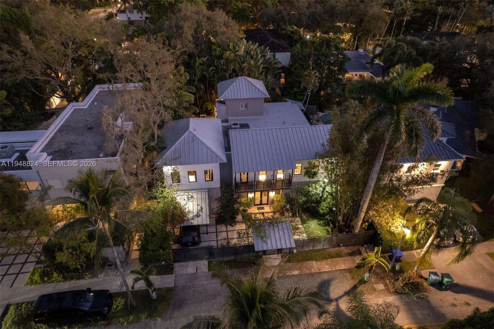 1680 Onaway Dr, Coconut Grove, FL 33133 | Picture 54