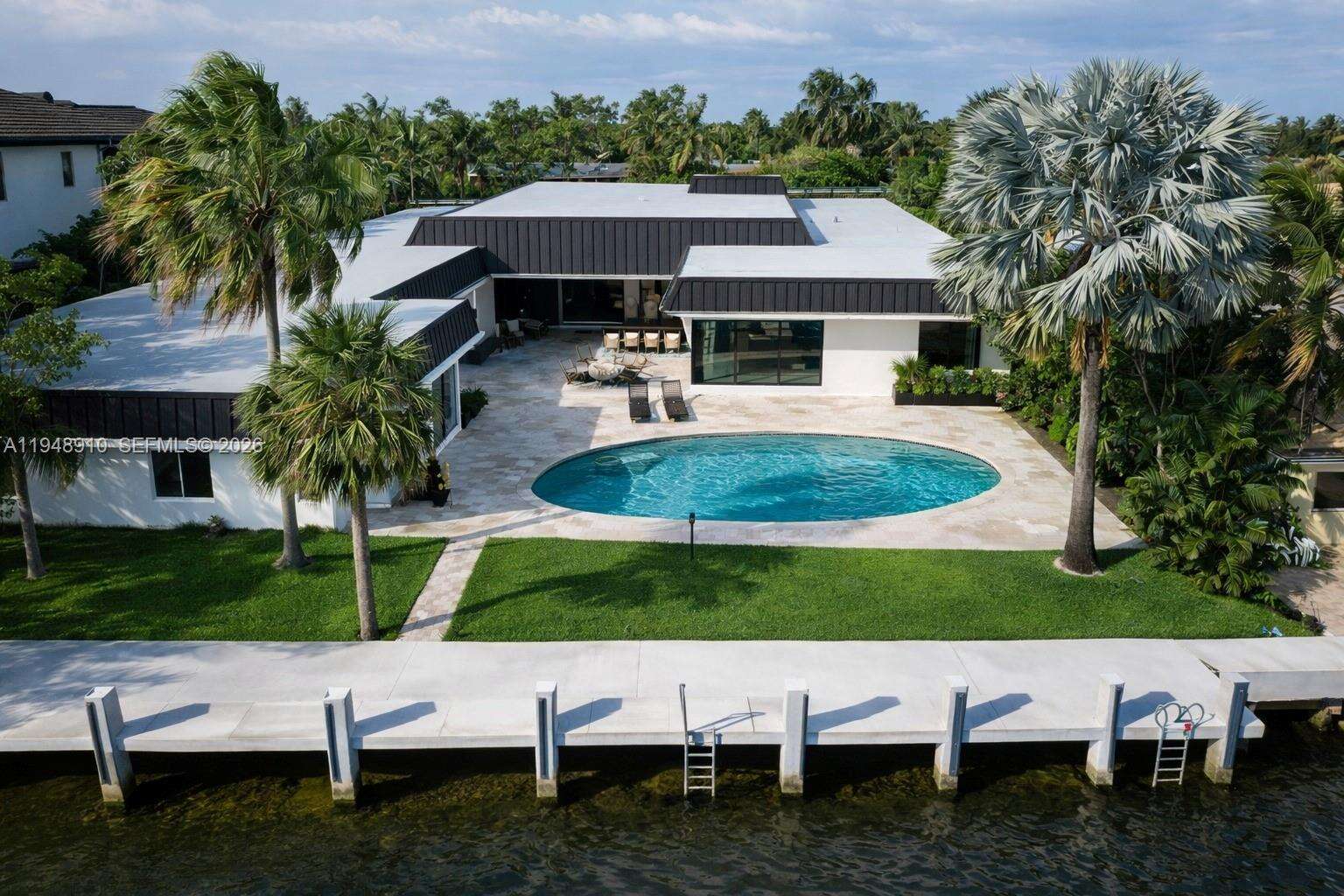 1201 Diplomat Pkwy, Hollywood, FL 33019 | Picture 1