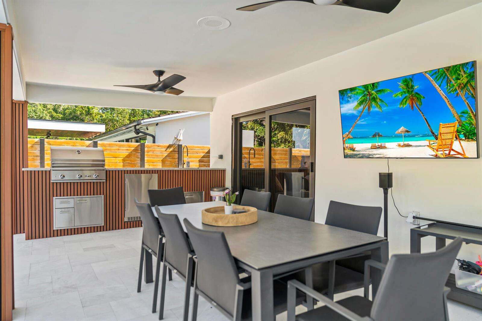 2451 199th, Miami, FL 33180 - For Sale photo 42