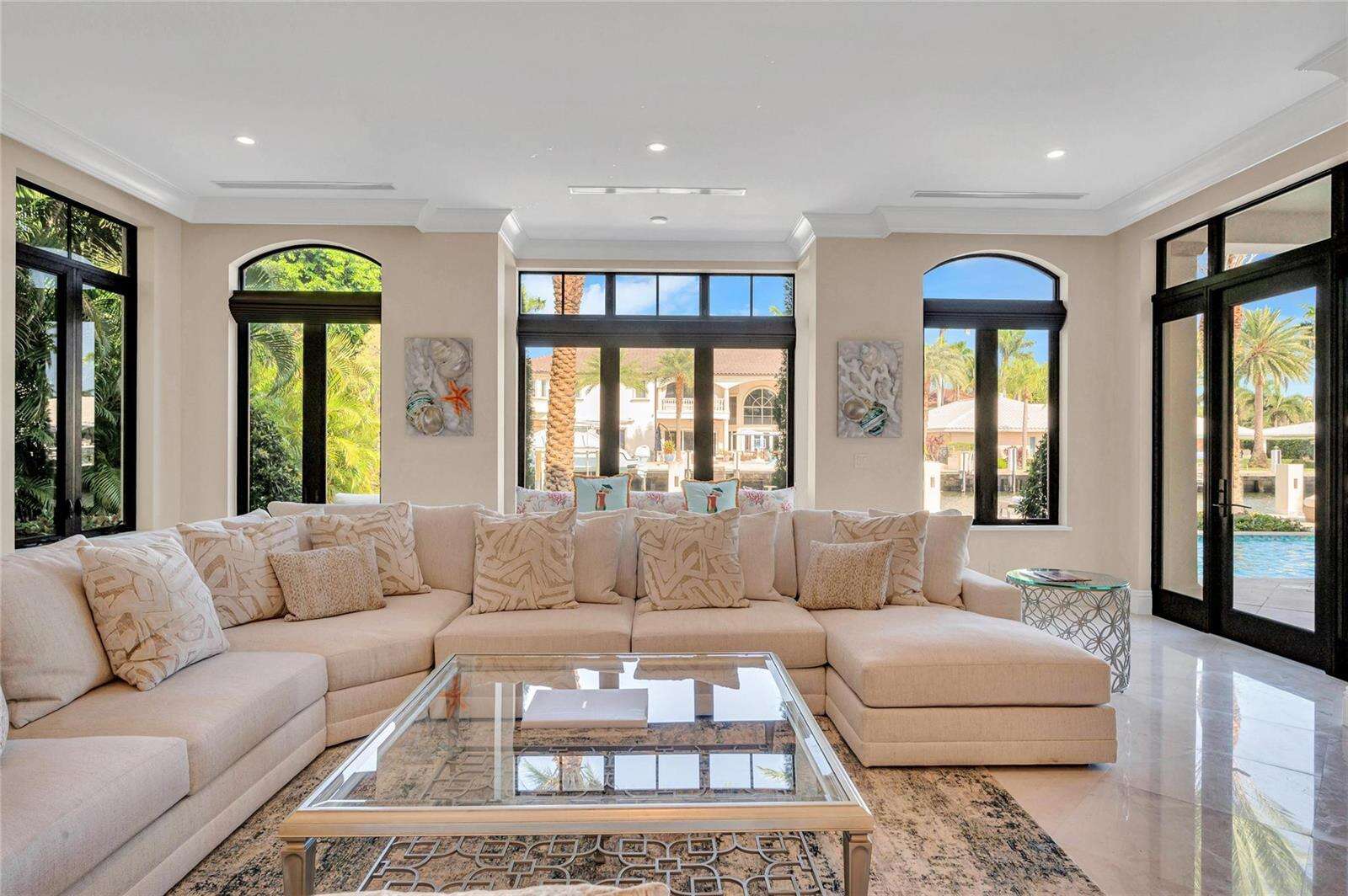 156 Fiesta, Fort Lauderdale, FL 33301 - For Sale photo 19
