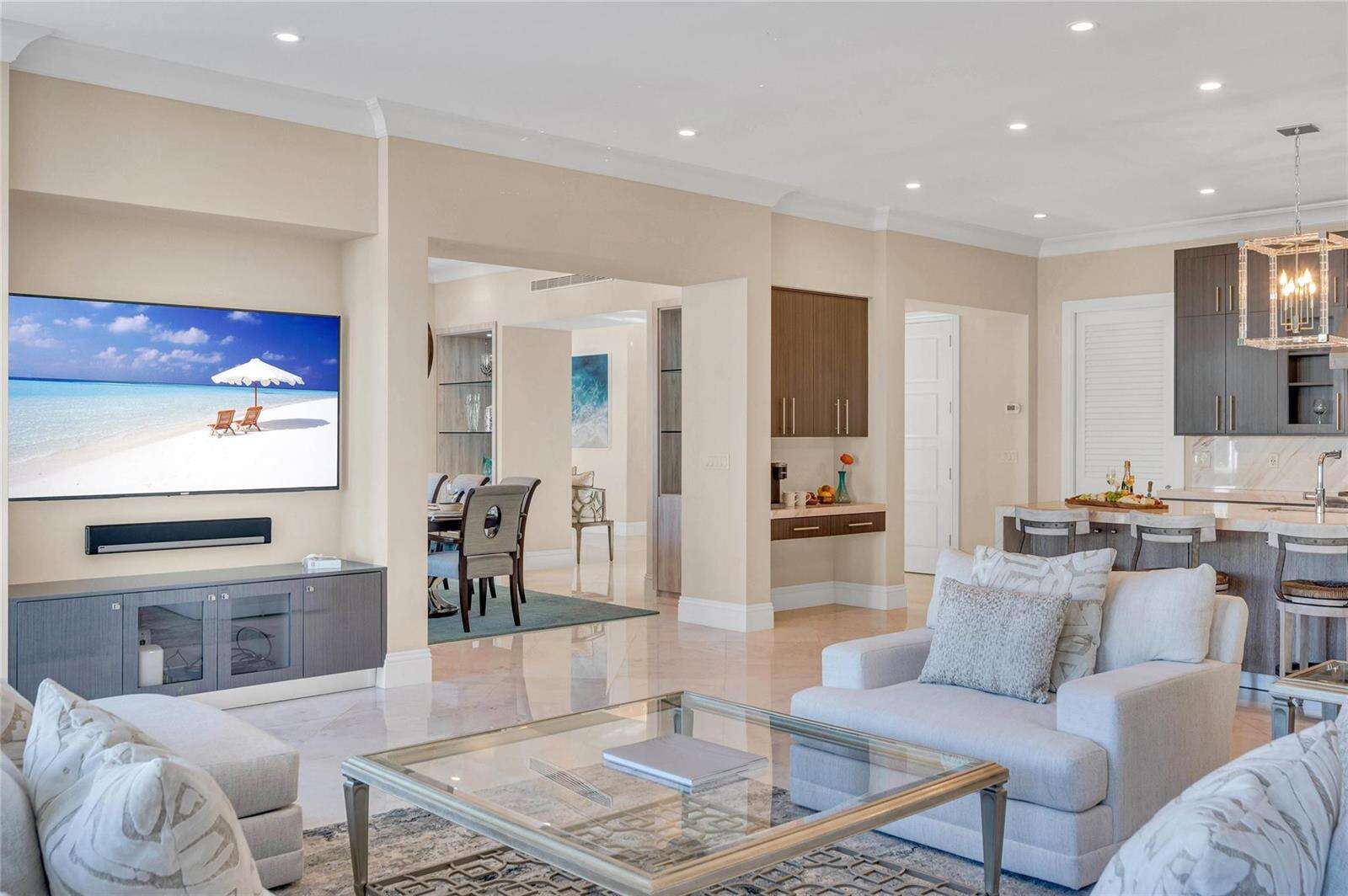 156 Fiesta, Fort Lauderdale, FL 33301 - For Sale photo 20