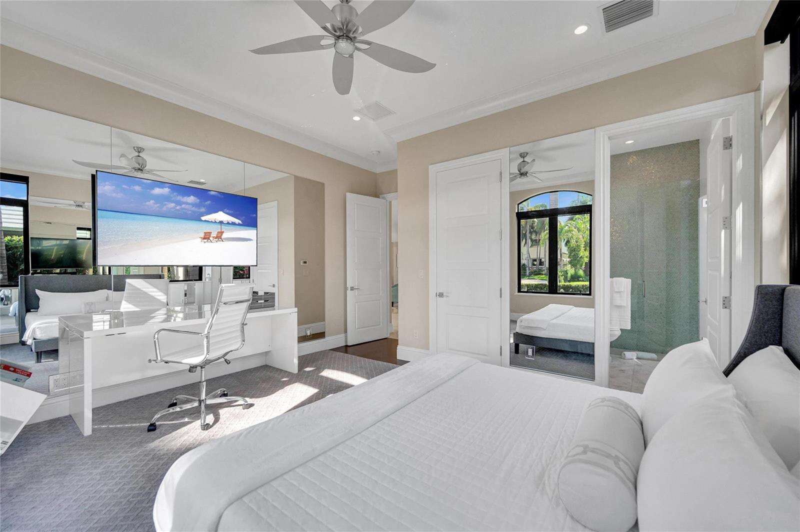 156 Fiesta, Fort Lauderdale, FL 33301 - For Sale photo 25