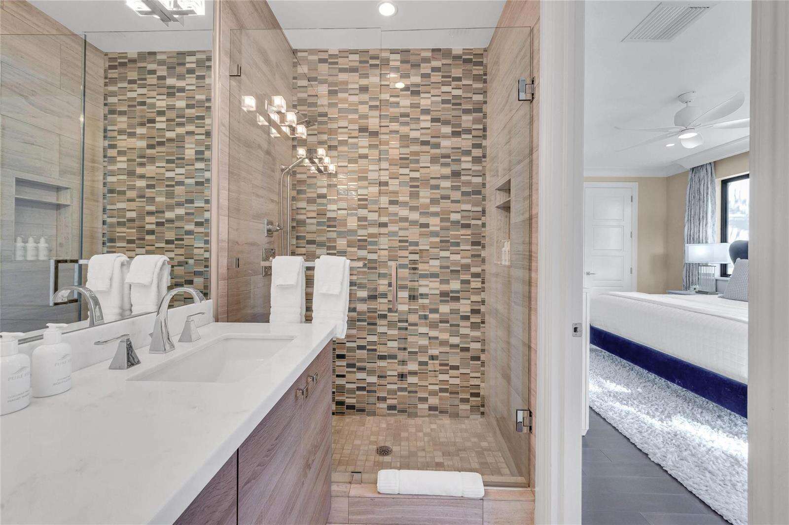 156 Fiesta, Fort Lauderdale, FL 33301 - For Sale photo 38