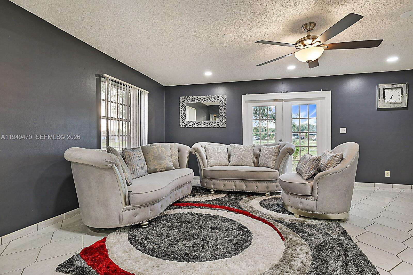 2210 91st Ter, Pembroke Pines, FL 33024 - For Sale photo 11