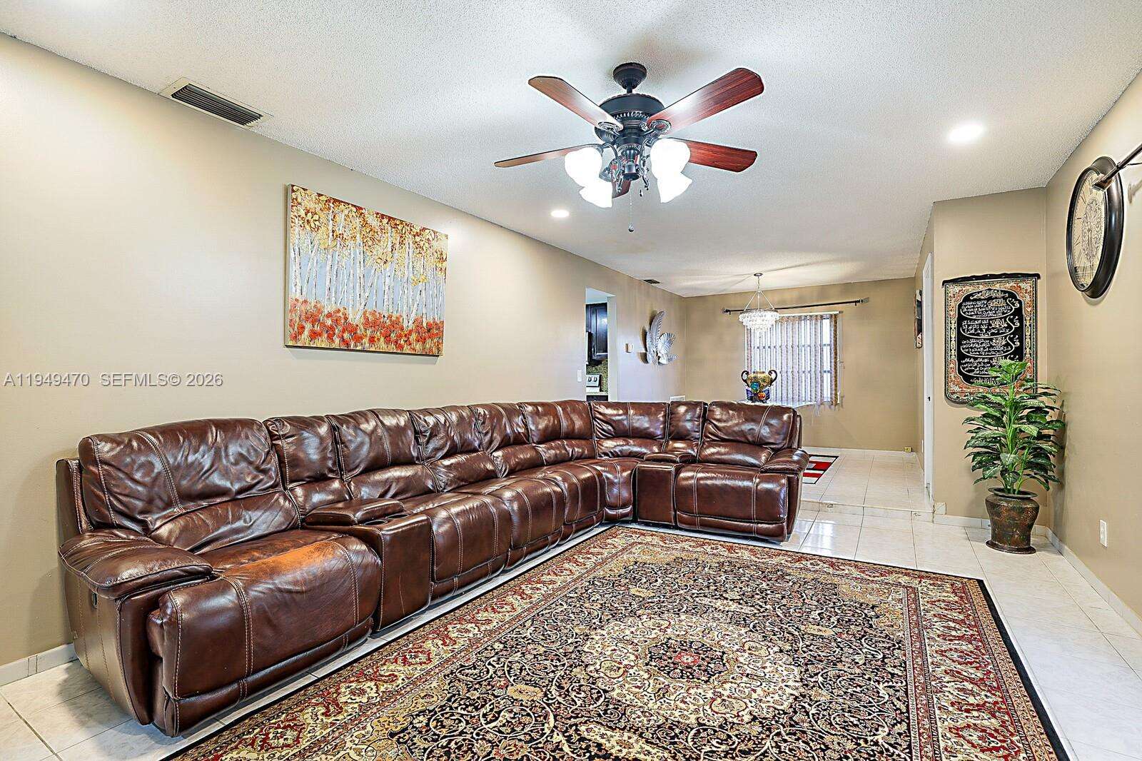 2210 91st Ter, Pembroke Pines, FL 33024 - For Sale photo 4