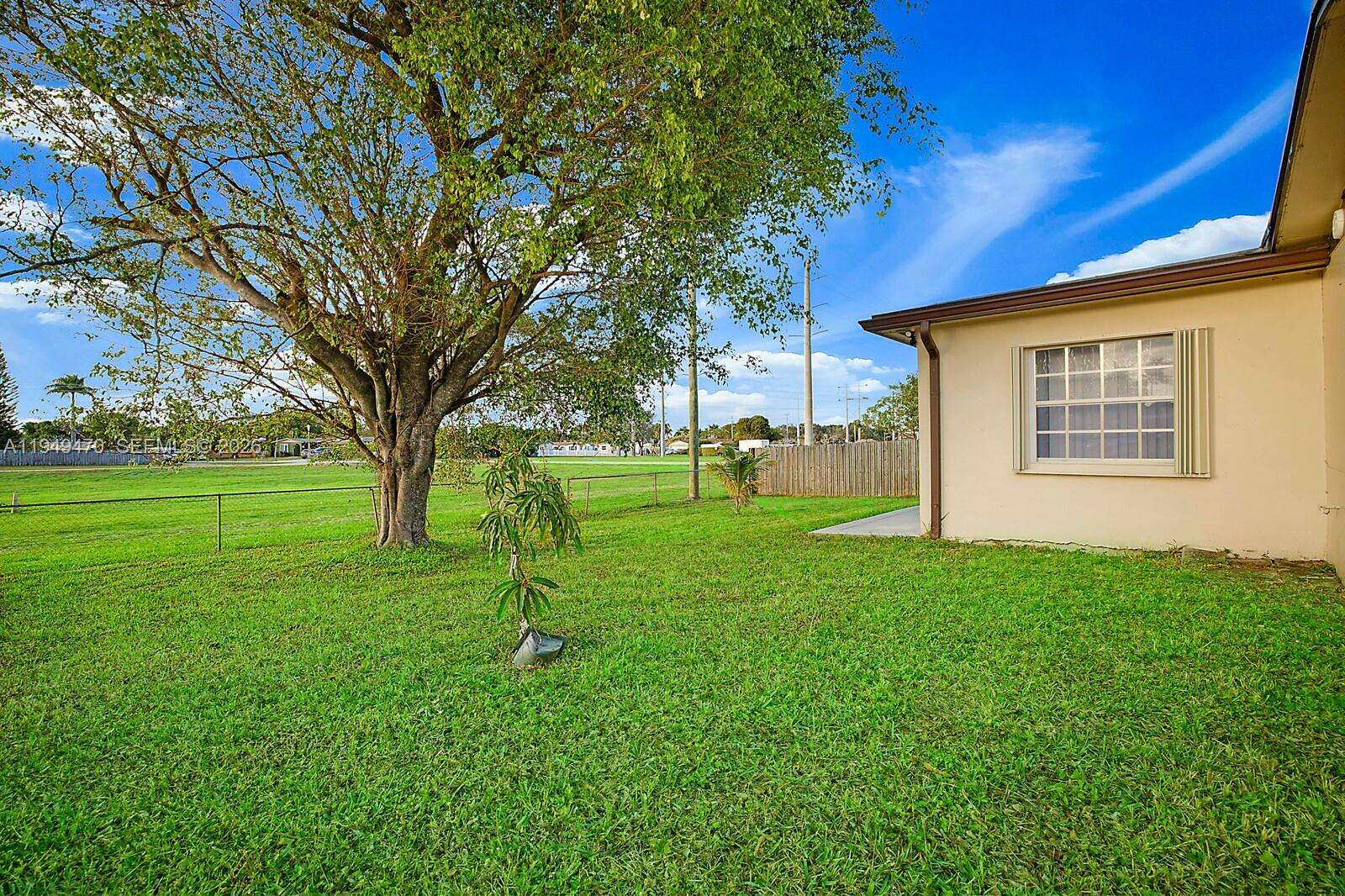 2210 91st Ter, Pembroke Pines, FL 33024 - For Sale photo 32