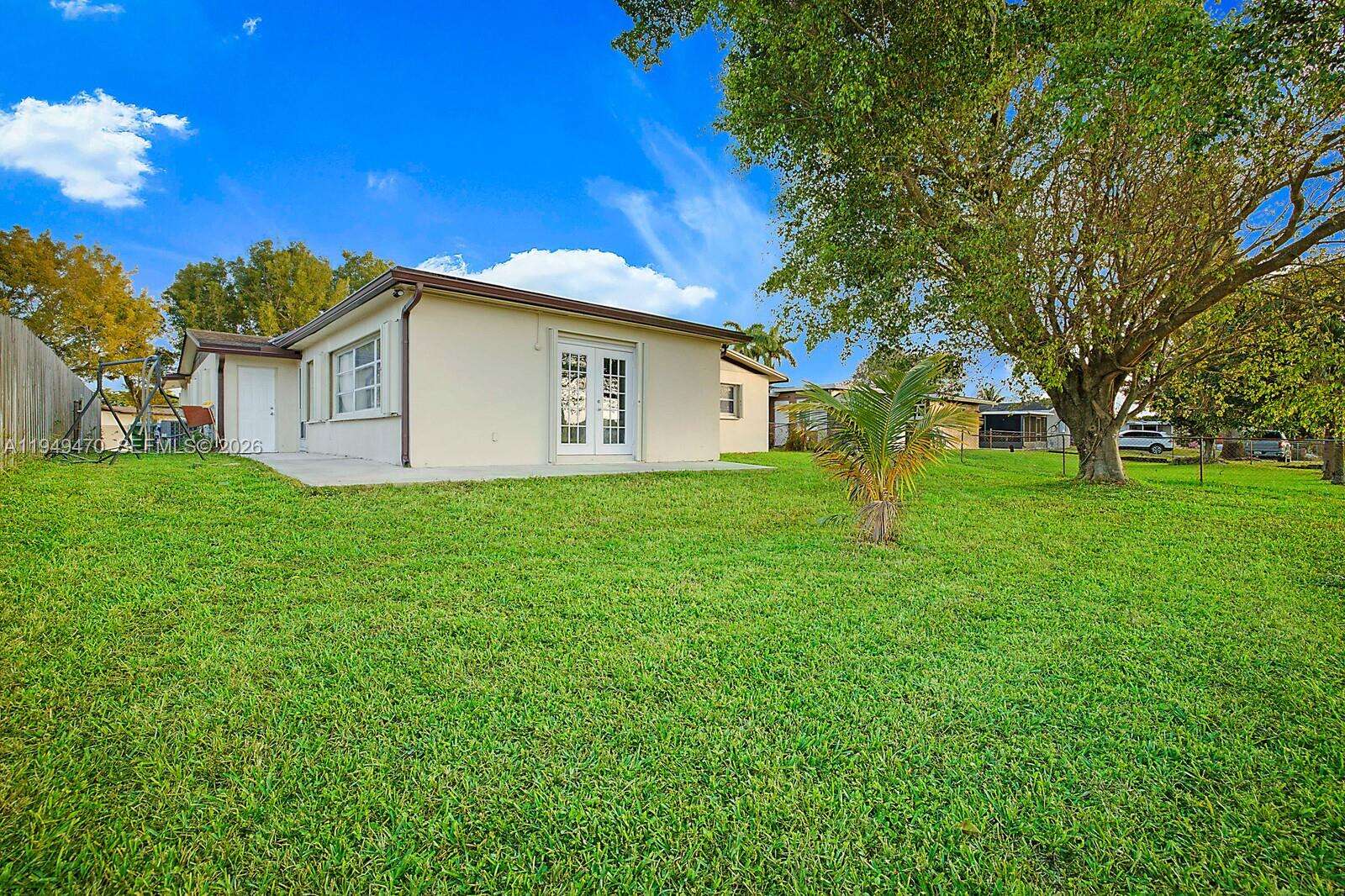 2210 91st Ter, Pembroke Pines, FL 33024 - For Sale photo 34