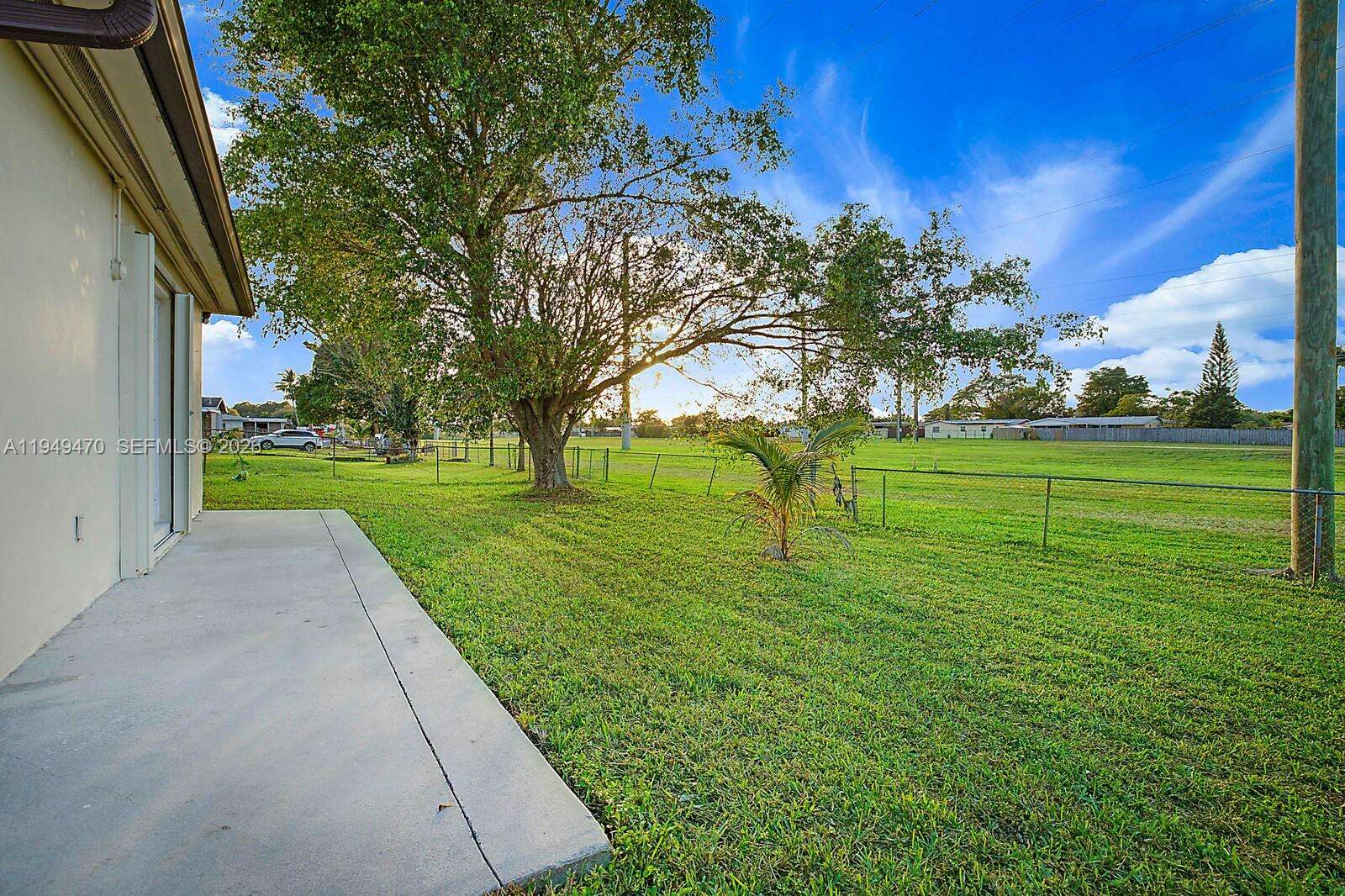 2210 91st Ter, Pembroke Pines, FL 33024 - For Sale photo 35