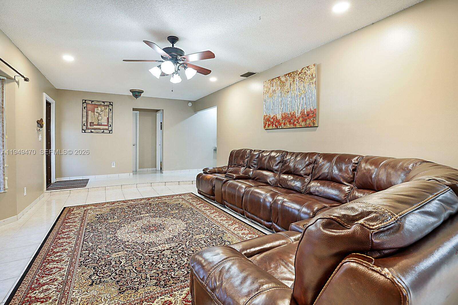 2210 91st Ter, Pembroke Pines, FL 33024 - For Sale photo 6