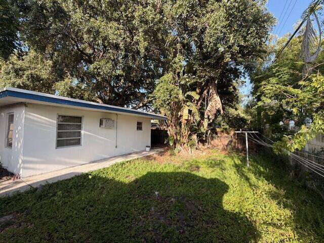 6309 Hayes, Hollywood, FL 33024 - For Sale photo 4