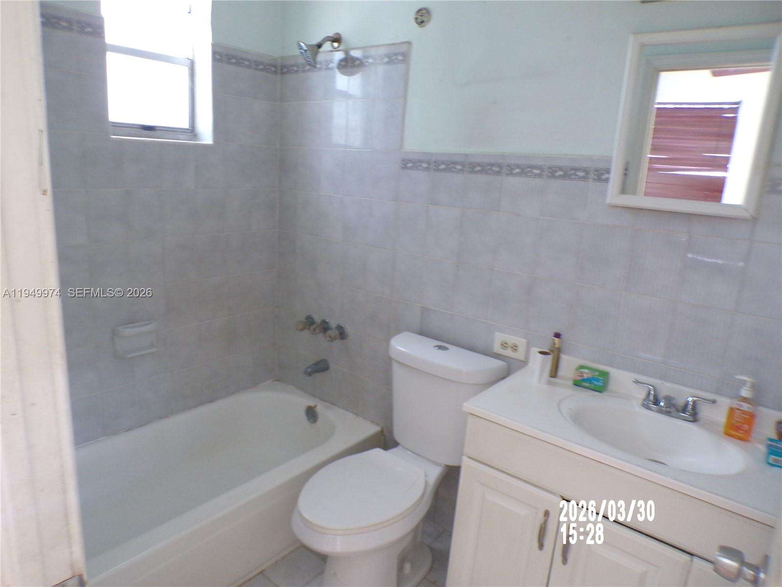 424 72nd St, Miami, FL 33138 | Picture 8