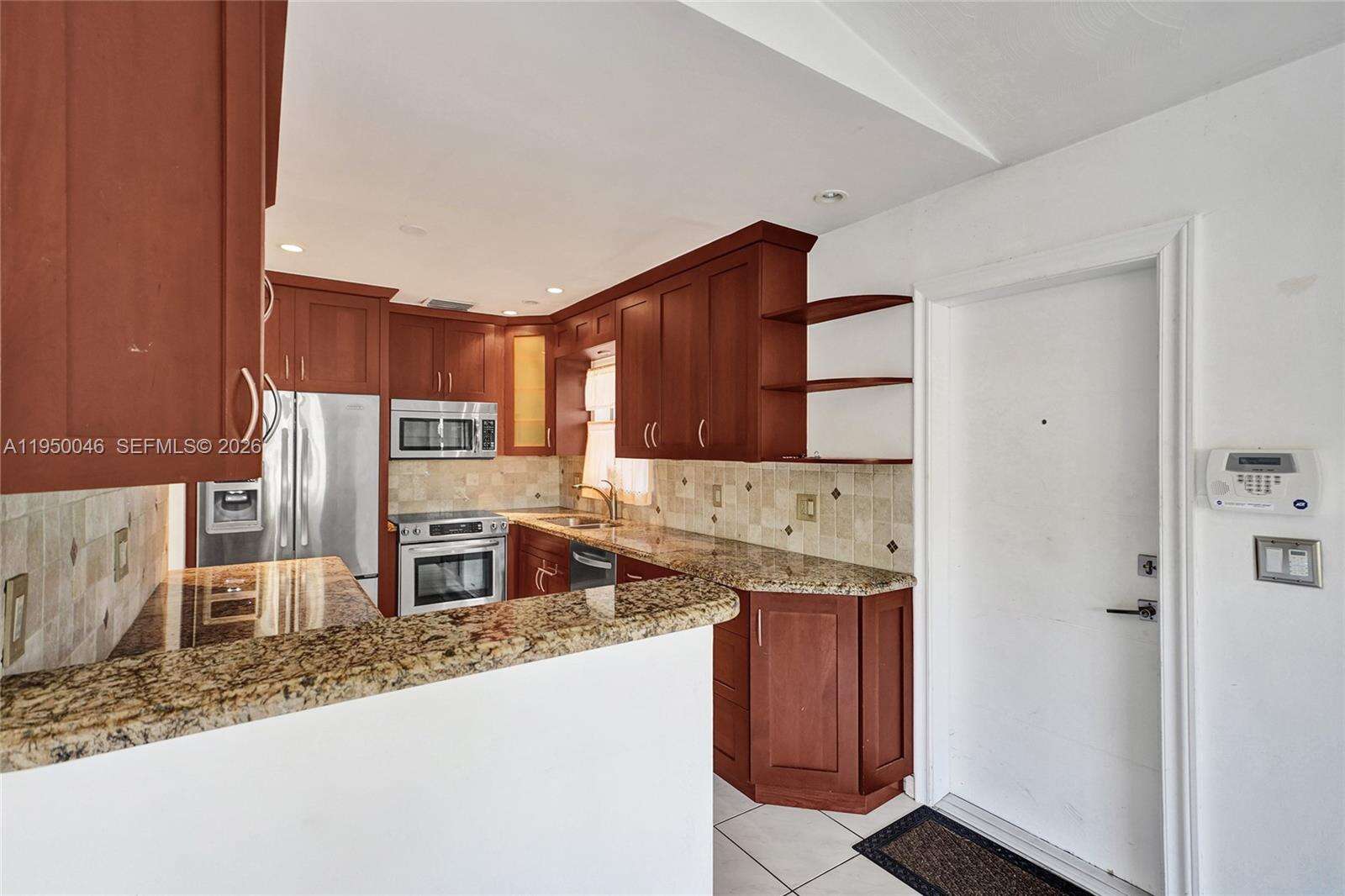 21120 24th Ct, Miami, FL 33180 | Picture 22