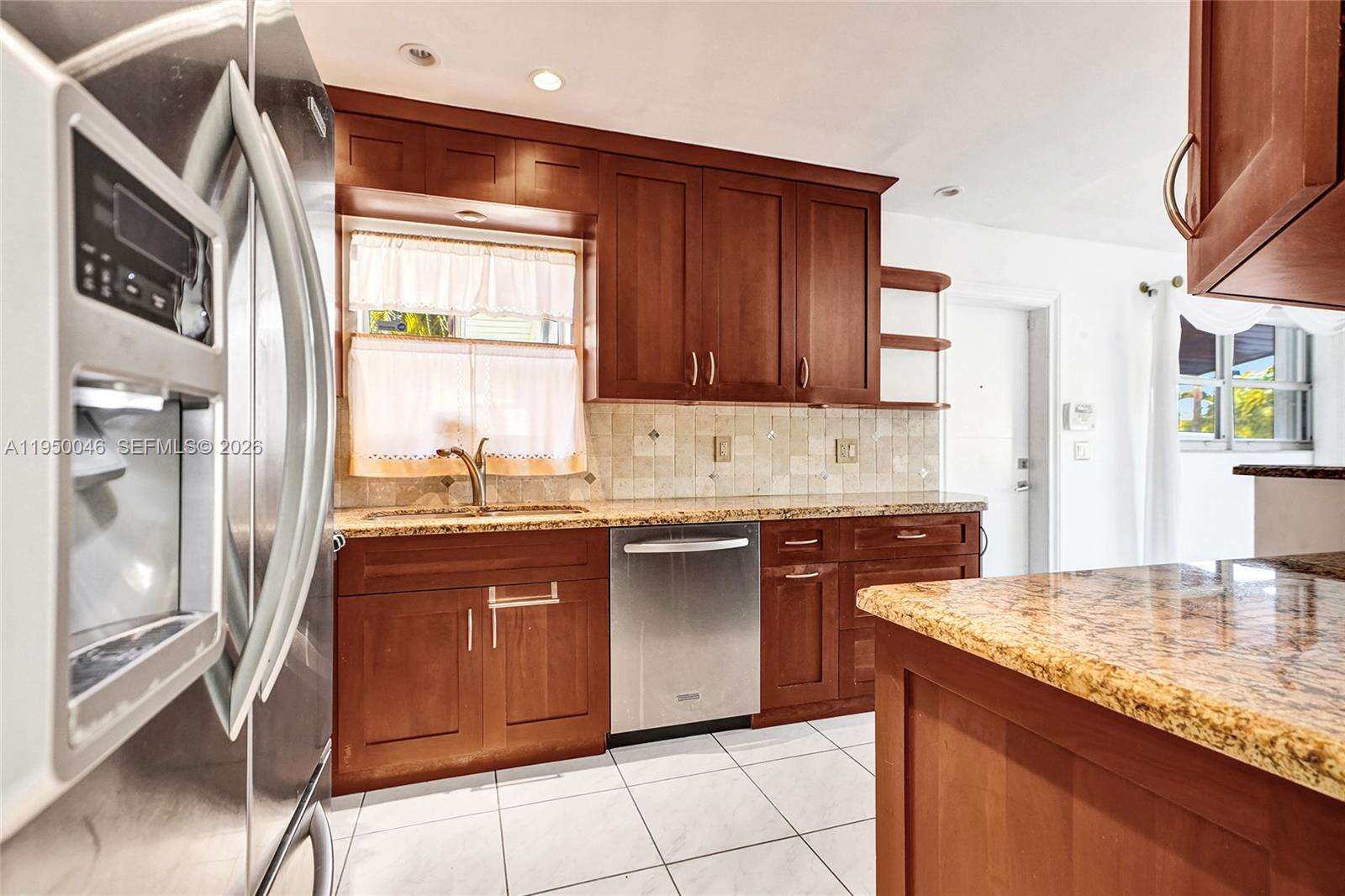 21120 24th Ct, Miami, FL 33180 | Picture 24