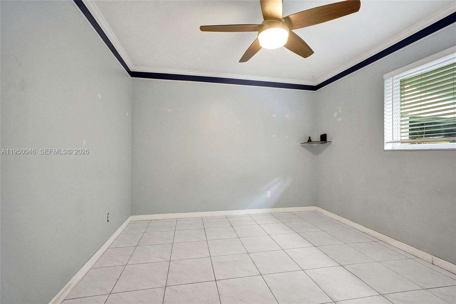 21120 24th Ct, Miami, FL 33180 | Picture 32