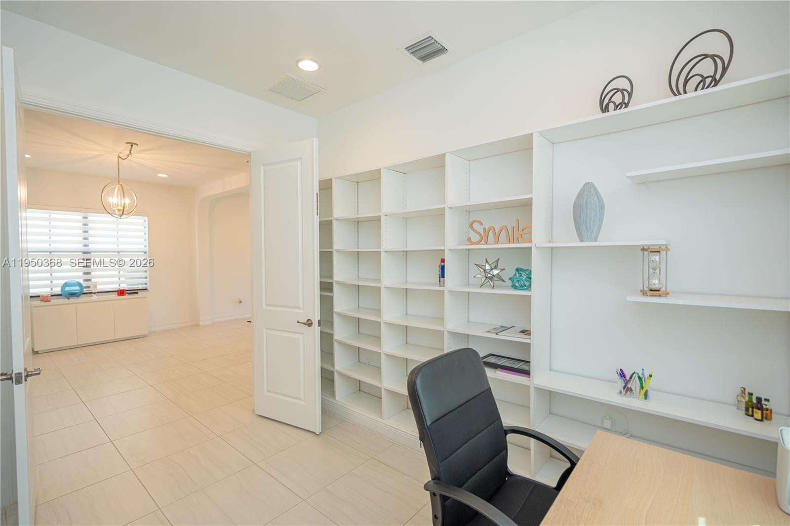 11824 13th Ct, Pembroke Pines, FL 33025 - For Sale photo 21