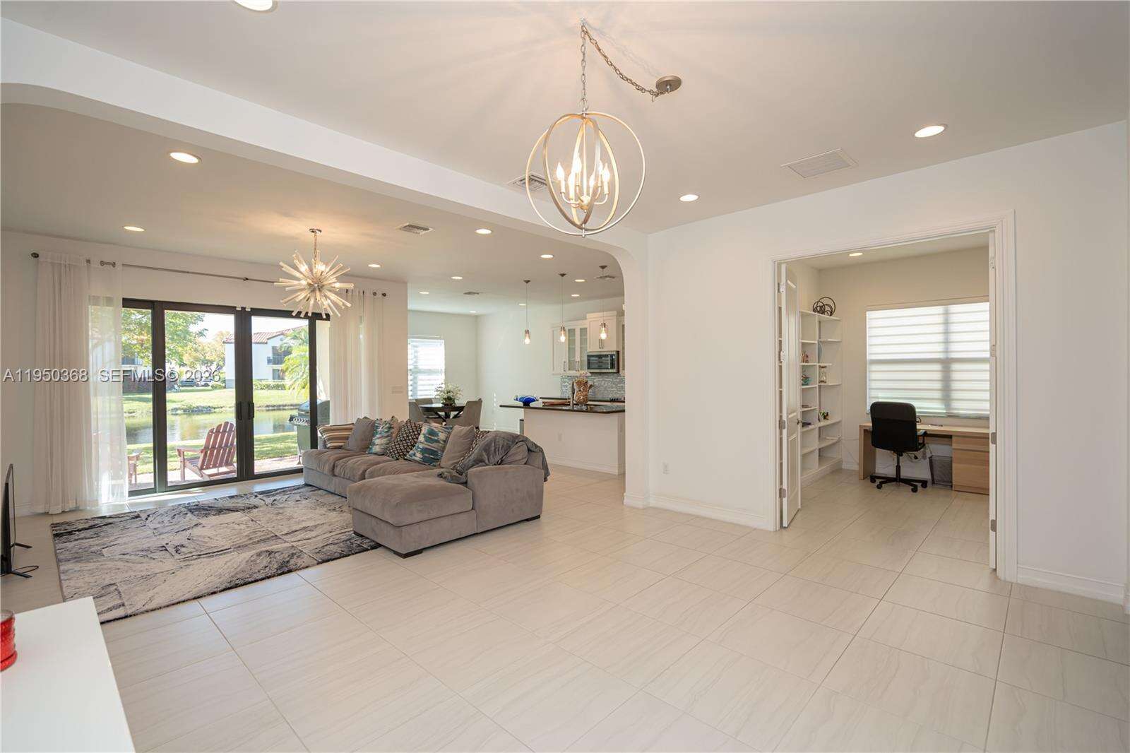 11824 13th Ct, Pembroke Pines, FL 33025 - For Sale photo 22