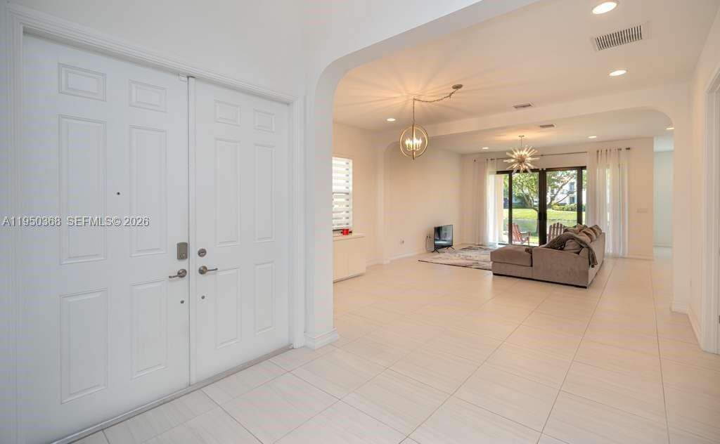 11824 13th Ct, Pembroke Pines, FL 33025 - For Sale photo 24