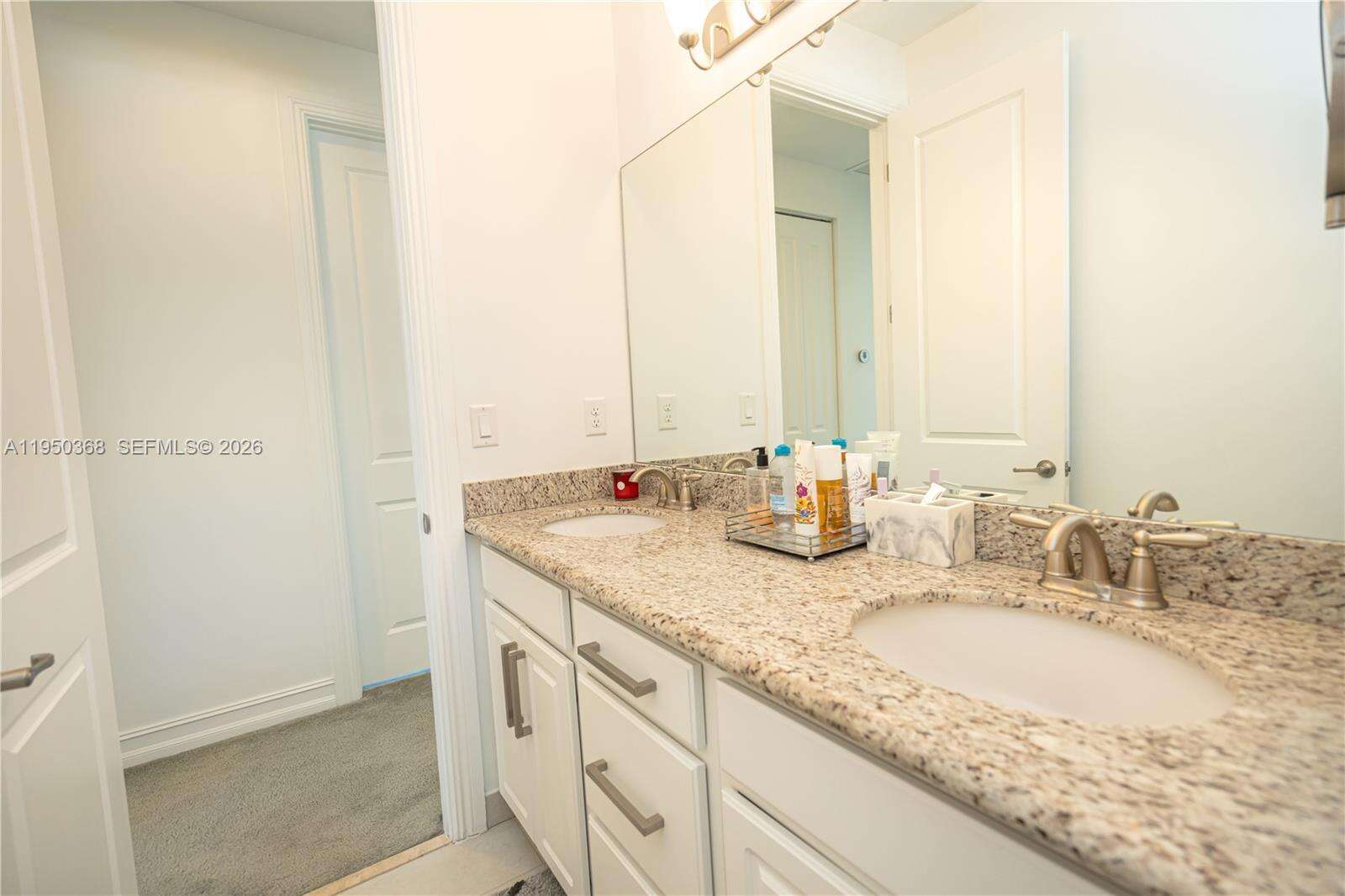 11824 13th Ct, Pembroke Pines, FL 33025 - For Sale photo 39