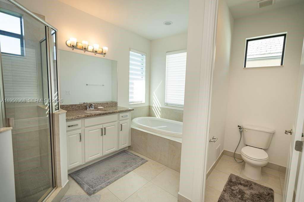 11824 13th Ct, Pembroke Pines, FL 33025 - For Sale photo 62