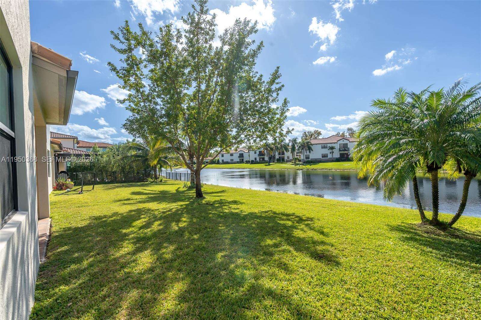 11824 13th Ct, Pembroke Pines, FL 33025 - For Sale photo 77