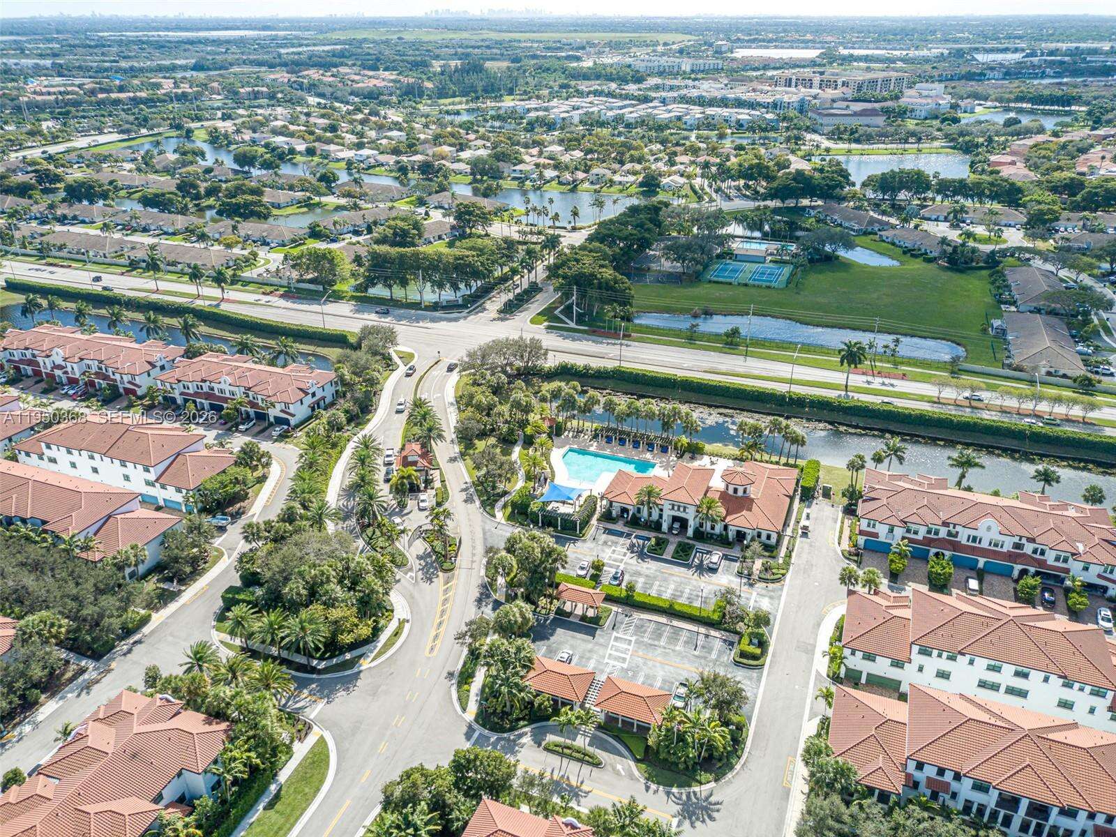 11824 13th Ct, Pembroke Pines, FL 33025 - For Sale photo 82
